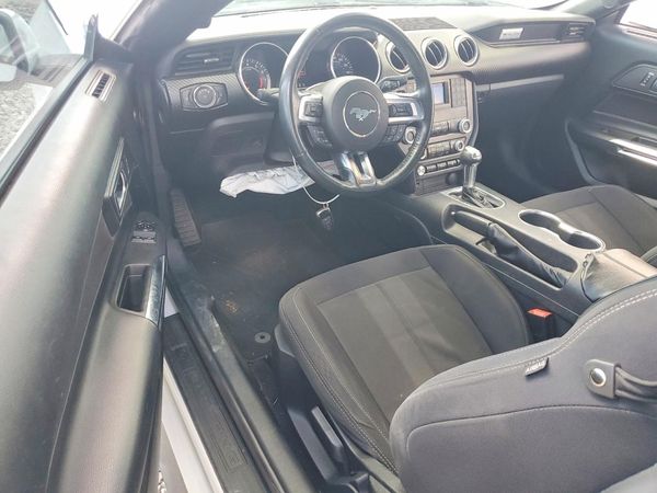 2019 FORD MUSTANG I4 Coupe