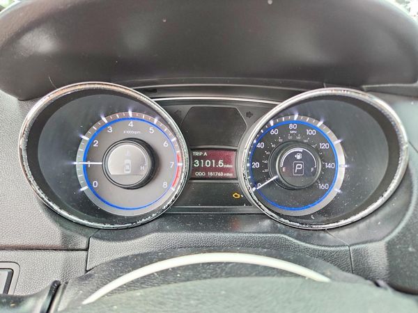 2013 HYUNDAI SONATA