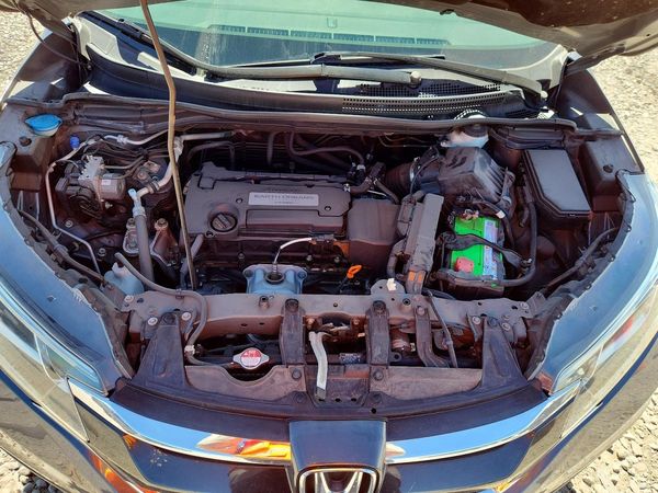 2015 HONDA CRV LX