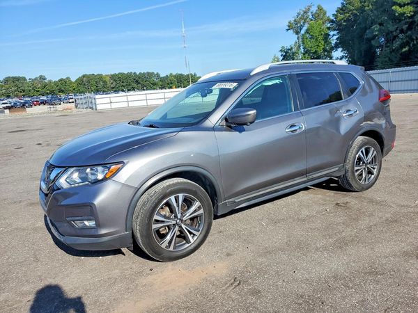 2018 NISSAN ROGUE — Front 3/4