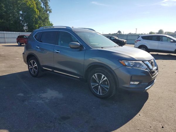 2018 NISSAN ROGUE — Passenger 3/4