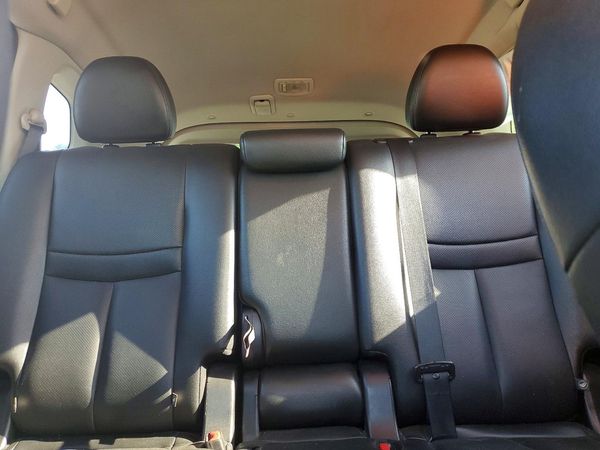 2018 NISSAN ROGUE — SUVN
