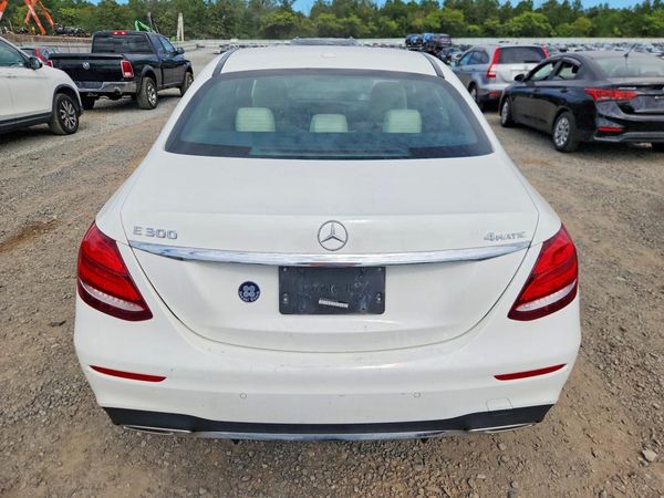 2018 MERCEDES-BENZ E — DIRR
