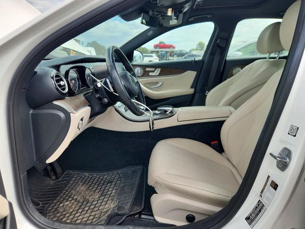 2018 MERCEDES-BENZ E — DENT