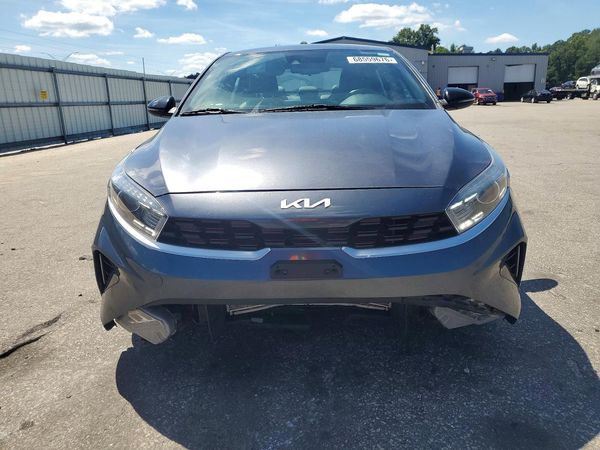 2022 KIA FORTE GT Line