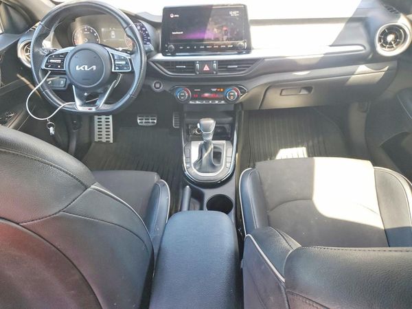 2022 KIA FORTE GT Line