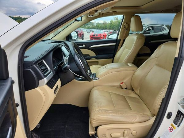 2015 TOYOTA HIGHLANDER Base/Hybrid — DENT