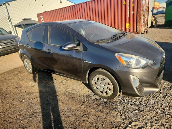2016 TOYOTA PRIUS — Passenger 3/4