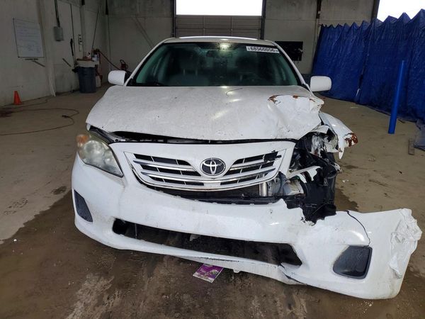 2013 TOYOTA COROLLA — DIRF