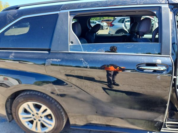 2022 TOYOTA SIENNA XSE