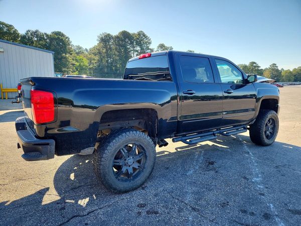 2017 CHEVROLET SILVERADO LT — PSRA