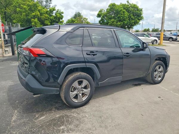 2024 TOYOTA RAV4