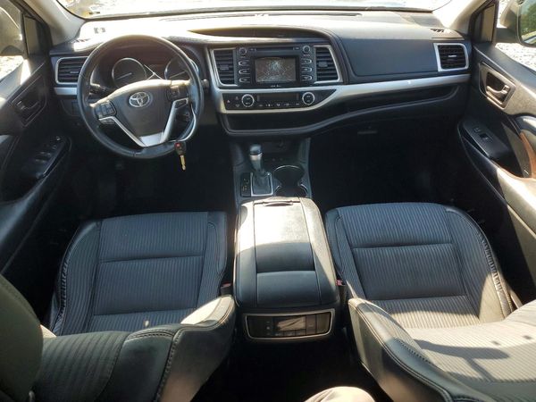 2015 TOYOTA HIGHLANDER