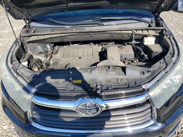 2015 TOYOTA HIGHLANDER