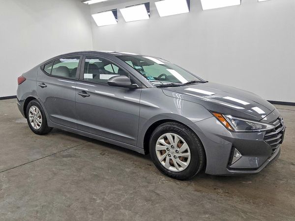 2019 HYUNDAI ELANTRA SE — Passenger 3/4