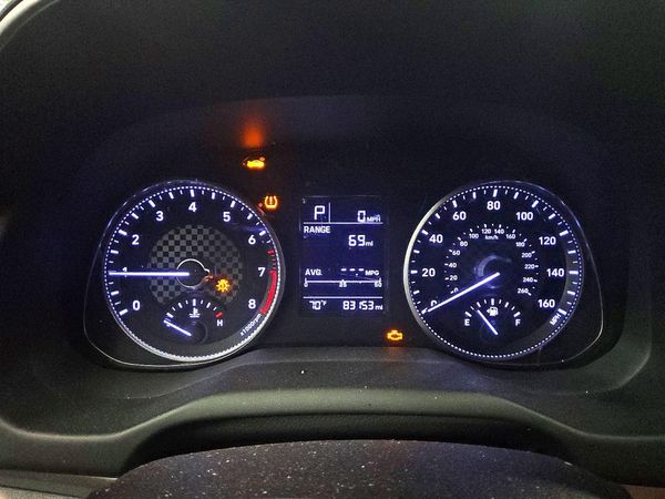 2019 HYUNDAI ELANTRA SE — ODOM