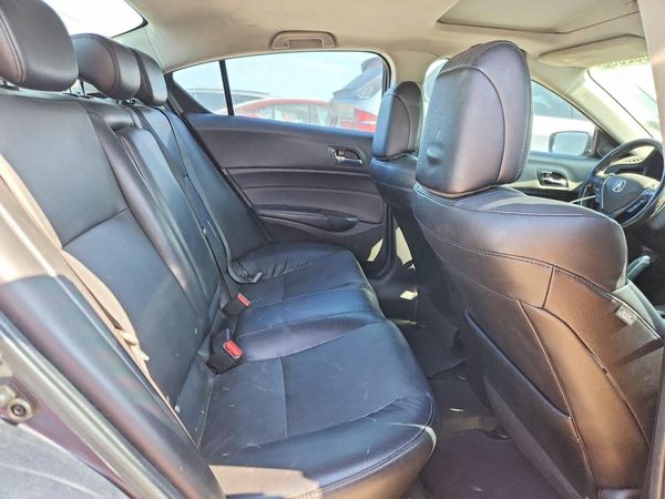 2017 ACURA ILX