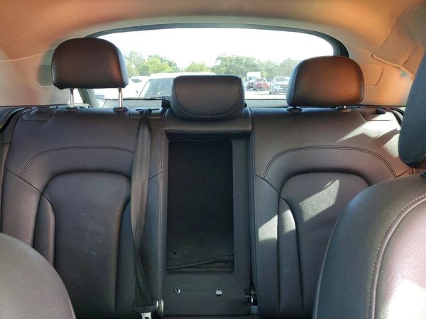 2016 AUDI Q3 quattro Premium Plus — SUVN