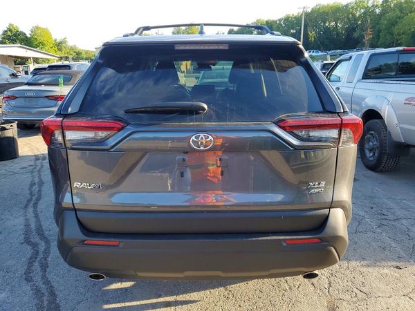 2022 TOYOTA RAV4