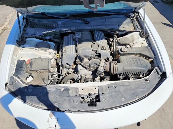 2018 DODGE CHARGER R/T 392 — Engine bay