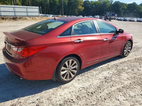 2013 HYUNDAI SONATA