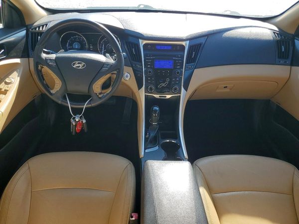 2013 HYUNDAI SONATA