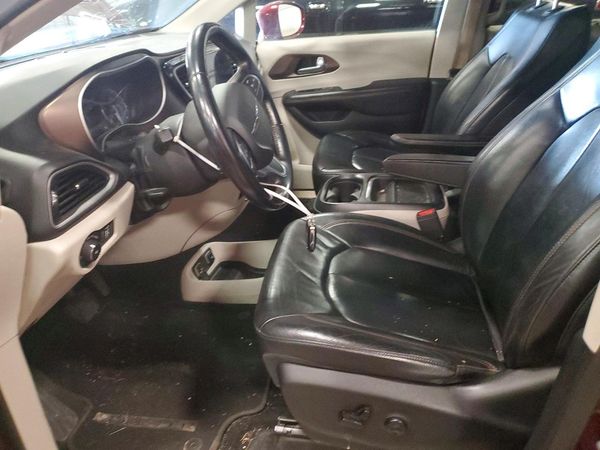 2017 CHRYSLER PACIFICA