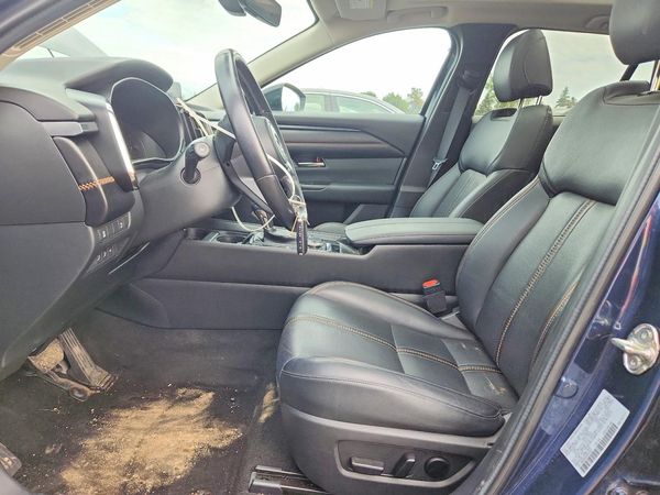 2023 MAZDA CX-50 Premium Plus Package — DENT