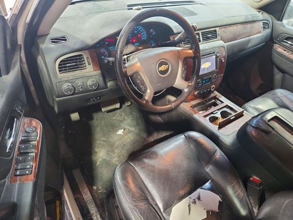 2013 CHEVROLET SUBURBAN LTZ
