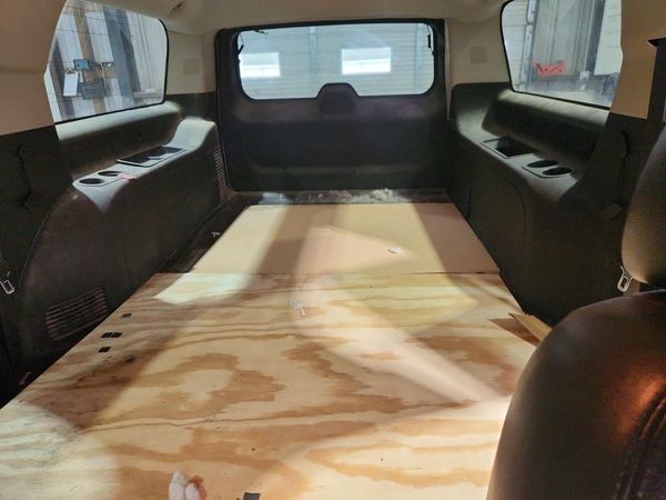 2013 CHEVROLET SUBURBAN LTZ