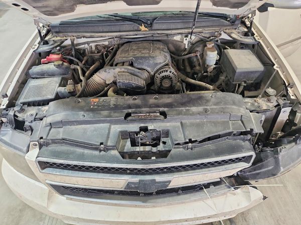2013 CHEVROLET SUBURBAN LTZ