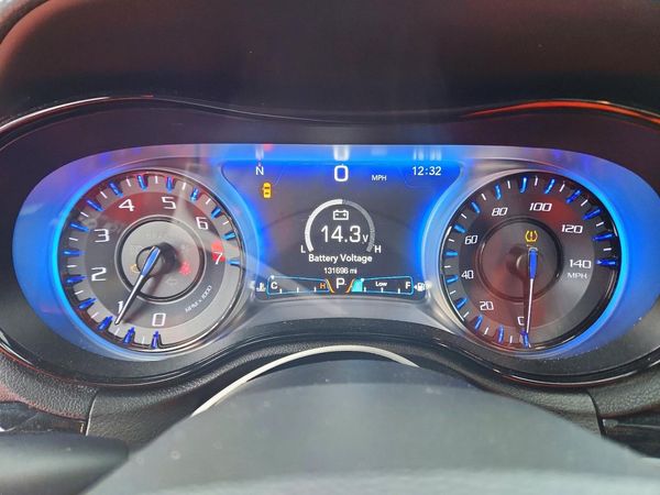 2017 CHRYSLER 300 300S — ODOM