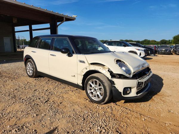 2017 MINI COOPER