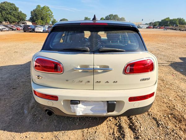 2017 MINI COOPER