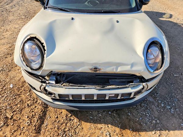 2017 MINI COOPER
