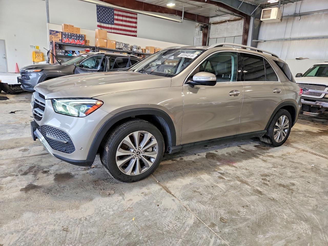 2020 MERCEDES-BENZ GLE GLE450-4M — Front 3/4