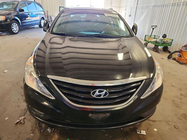 2013 HYUNDAI SONATA GLS/ GLS Popular