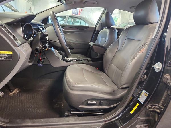2013 HYUNDAI SONATA GLS/ GLS Popular