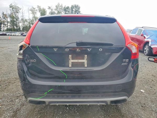 2016 VOLVO V60 CROSS COUNTRY SV33 Premier