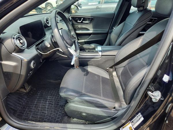2022 MERCEDES-BENZ C — DENT