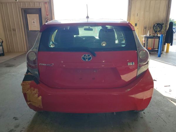 2013 TOYOTA PRIUS