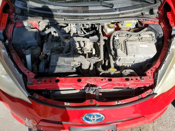 2013 TOYOTA PRIUS