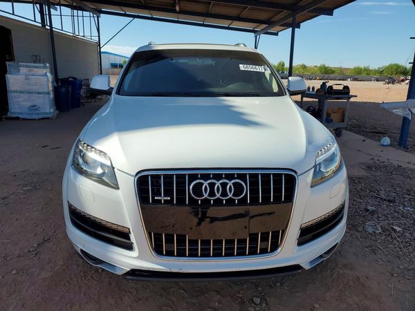 2013 AUDI Q7 Premium Plus