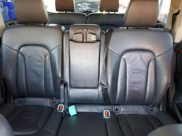 2013 AUDI Q7 Premium Plus