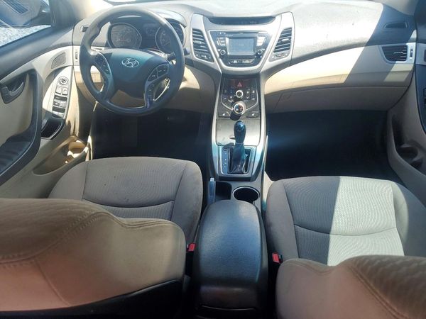 2015 HYUNDAI ELANTRA GLS(Middle)