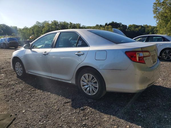 2013 TOYOTA CAMRY
