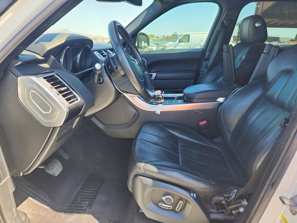 2016 LAND ROVER RANGEROVER — DENT