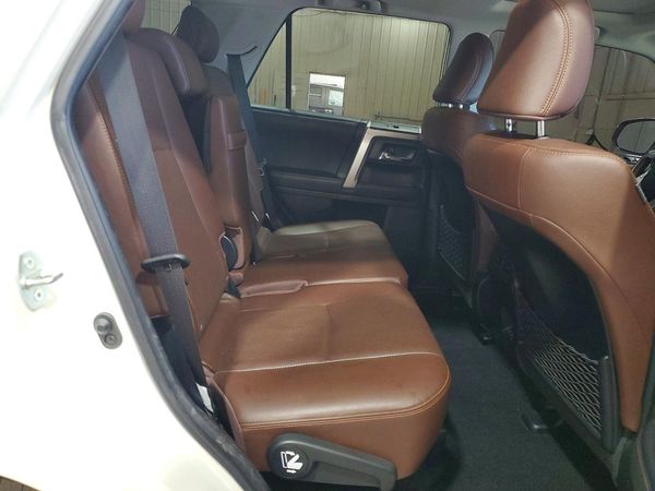 2020 TOYOTA 4RUNNER Base Grade