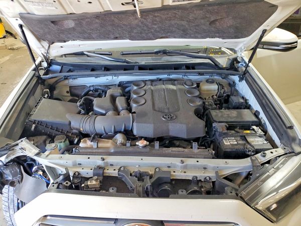 2020 TOYOTA 4RUNNER Base Grade