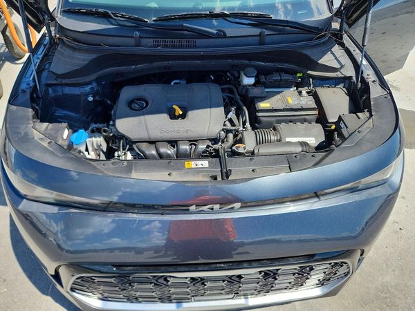 2025 KIA SOUL GT-Line — Engine bay